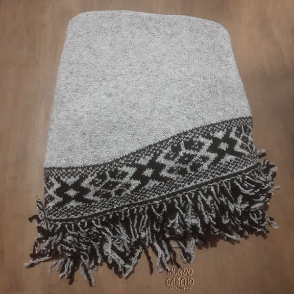 Poncho Feminino Com Manga Cinza